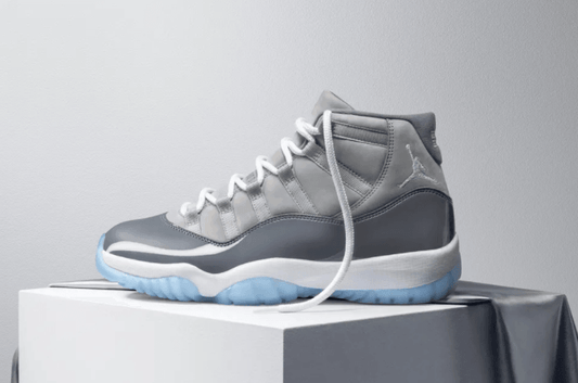 Diciembre: Lanzamiento de Air Jordan 11´s en "cool grey" - SPORTLAND MX