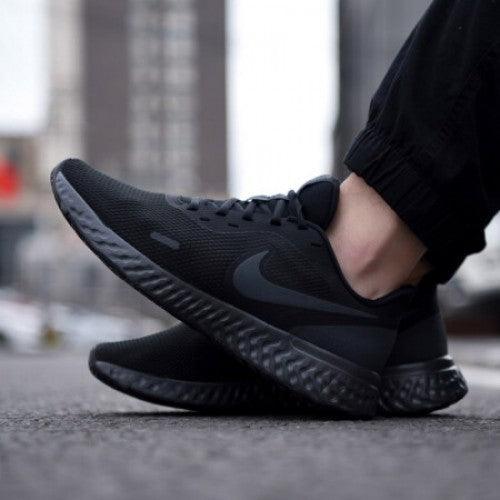 Nike Revolution 5: Reseña y Opiniones - SPORTLAND MX