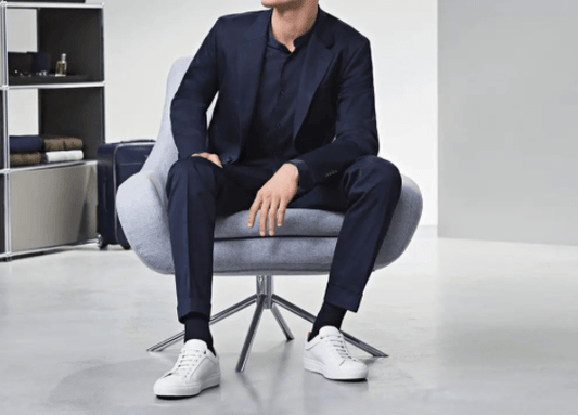 HOW AND WHEN TO WEAR A SHIRT WITH SNEAKERS? YOU MUST KNOW THIS ✓ - SPORTLAND MX