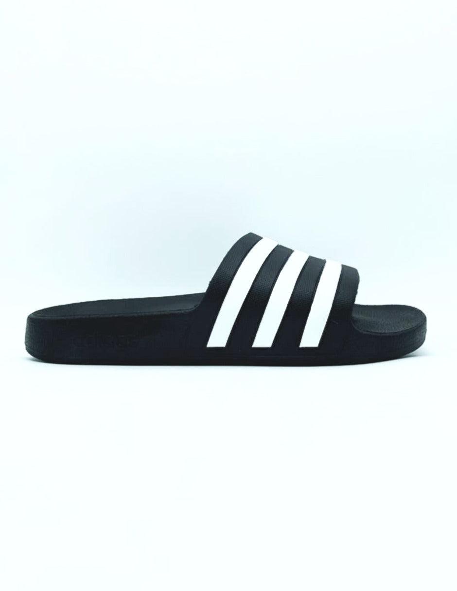Oferta de Sandalias Adidas Adilette Aqua Para Hombre con envío gratis- SPORTLAND MX