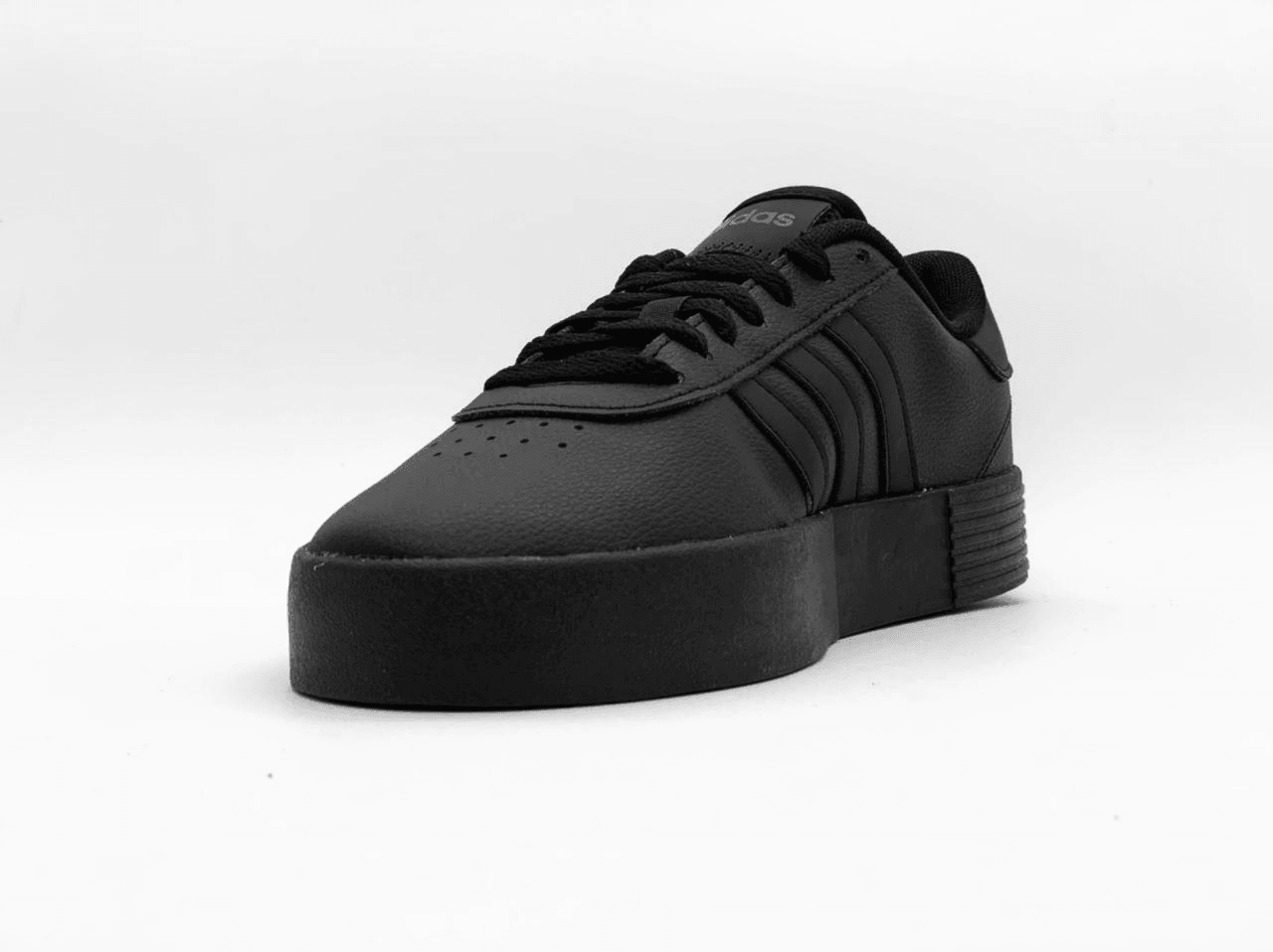 Oferta de Tenis Adidas Court Bold Para Dama Negro con envío gratis- SPORTLAND MX