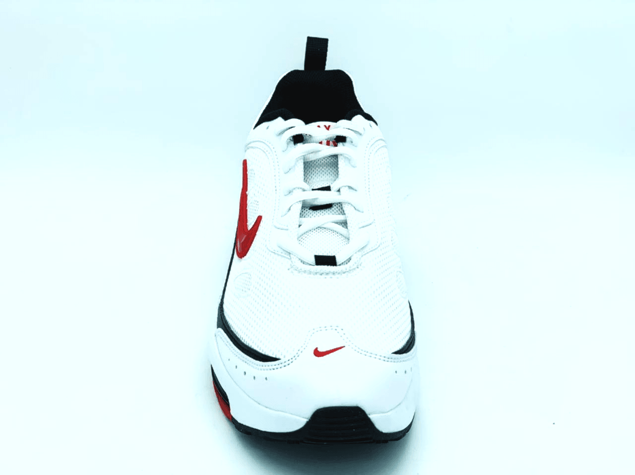 Oferta de Tenis Nike Air Max Ap Para Hombre Blanco con envío gratis- SPORTLAND MX