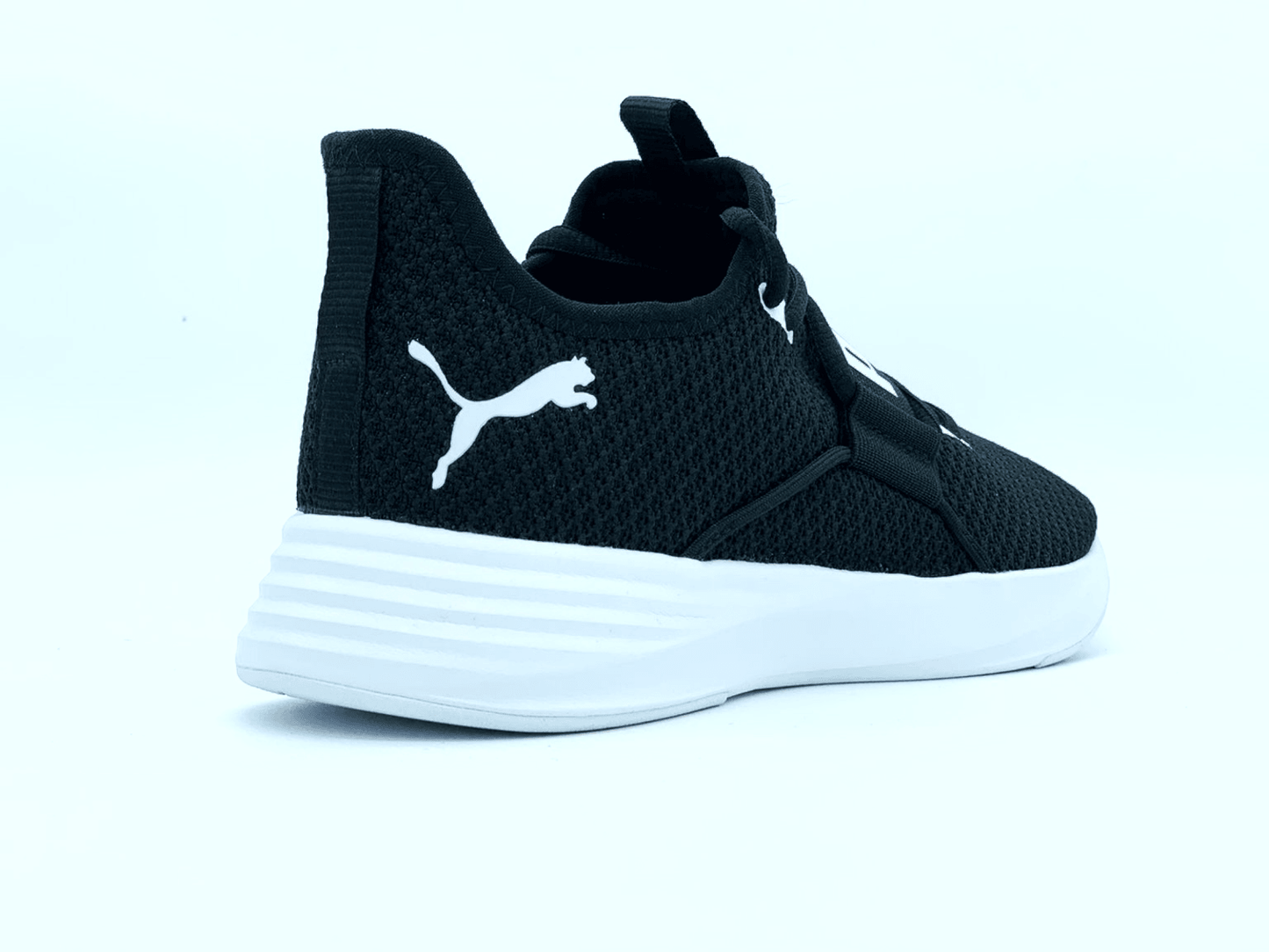 Oferta de Tenis Puma Persist Para Caballero Negro/Blanco con envío gratis- SPORTLAND MX