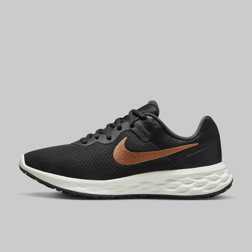 Tenis Nike Revolution 6