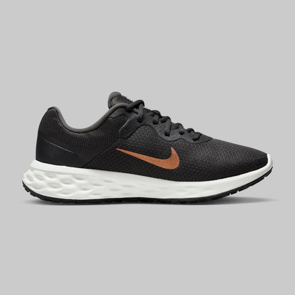 Tenis Nike Revolution 6