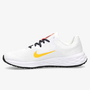 Tenis Nike Revolution 6