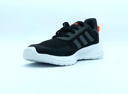 Oferta de Tenis Adidas Tensaur Para Dama Negro con envío gratis- SPORTLAND MX