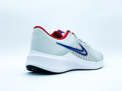 Oferta de Tenis Nike Downshifter Para Dama Gris con envío gratis- SPORTLAND MX