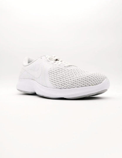 Oferta de Tenis Nike Revolution Para Caballero Blanco con envío gratis- SPORTLAND MX