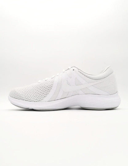 Oferta de Tenis Nike Revolution Para Caballero Blanco con envío gratis- SPORTLAND MX