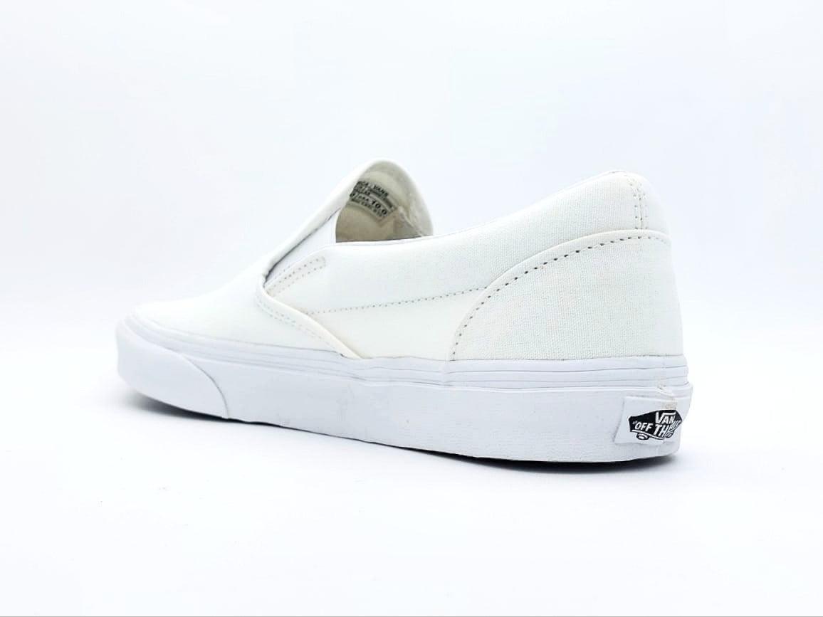 Oferta de Tenis Vans Slip -On  Para Caballero Blanco con envío gratis- SPORTLAND MX