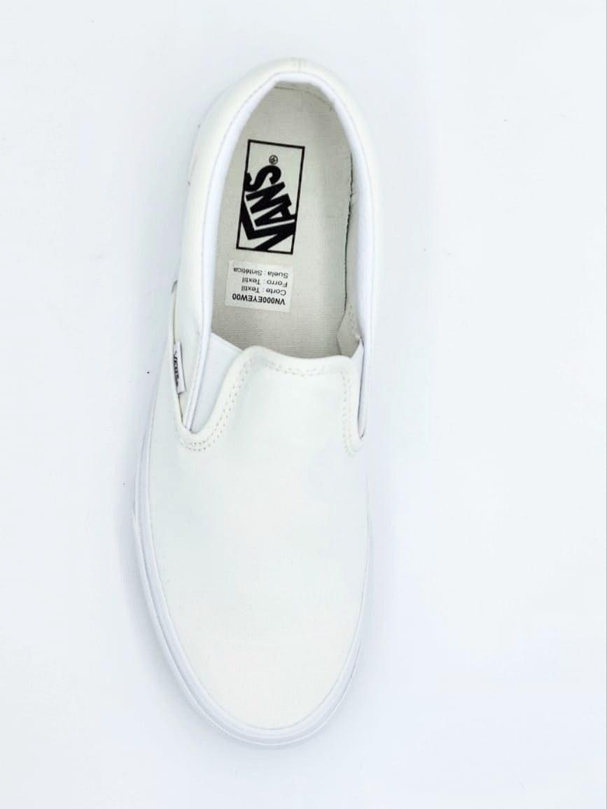 Vans blancos outlet slip on